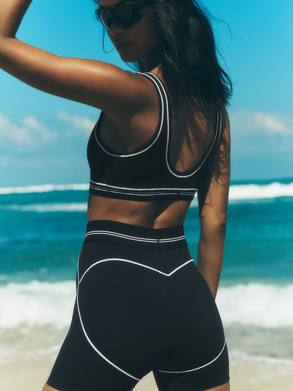 Alo High-Waist Black Bike Shorts with White Piping